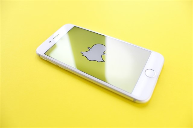 snapchat nedir| snapchat nedir zararları |sosyal medya yönetimi
