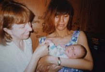 Kad sam krstila ćerku mama joj je kupila čokoladu, a bratovo dete okitila zlatom: Kad mi je rekla zašto je to uradila, prekinula sam kontakt sa njom Kad sam krstila ćerku mama joj je kupila čokoladu, a bratovo dete okitila zlatom: Kad mi je rekla zašto je to uradila, prekinula sam kontakt sa njom - featured image