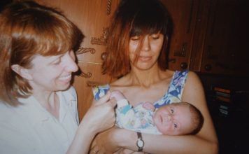 Kad sam krstila ćerku mama joj je kupila čokoladu, a bratovo dete okitila zlatom: Kad mi je rekla zašto je to uradila, prekinula sam kontakt sa njom Kad sam krstila ćerku mama joj je kupila čokoladu, a bratovo dete okitila zlatom: Kad mi je rekla zašto je to uradila, prekinula sam kontakt sa njom - featured image