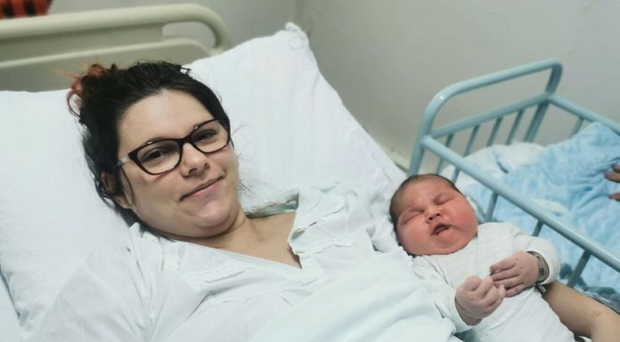 KADA SE RODIO, ČITAV BALKAN JE ZANIJEMIO! Kako danas izgleda BEBA DŽIN iz Milanovca: Sa 5 mjeseci imao 10kg, ima i HIT NADIMAK (FOTO) KADA SE RODIO, ČITAV BALKAN JE ZANIJEMIO! Kako danas izgleda BEBA DŽIN iz Milanovca: Sa 5 mjeseci imao 10kg, ima i HIT NADIMAK (FOTO) - featured image