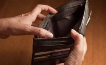 NIKADA NIKOME NEMOJTE DAVATI OVE 3 STVARI IZ KUĆE! Zbog toga vam odlazi nafaka i sreća iz kuće NIKADA NIKOME NEMOJTE DAVATI OVE 3 STVARI IZ KUĆE! Zbog toga vam odlazi nafaka i sreća iz kuće - featured image