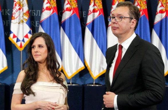 Tamara Vučić između javne uloge, lične boli i pažljivo građenog identiteta prve dame Tamara Vučić između javne uloge, lične boli i pažljivo građenog identiteta prve dame - featured image