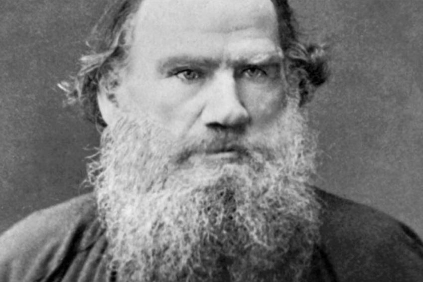 Zašto se neki ljudi u starosti osjećaju odbačeno: Tolstojeva rečenica otvara šire pitanje odgovornosti u porodici - featured image Zašto se neki ljudi u starosti osjećaju odbačeno: Tolstojeva rečenica otvara šire pitanje odgovornosti u porodici - featured image